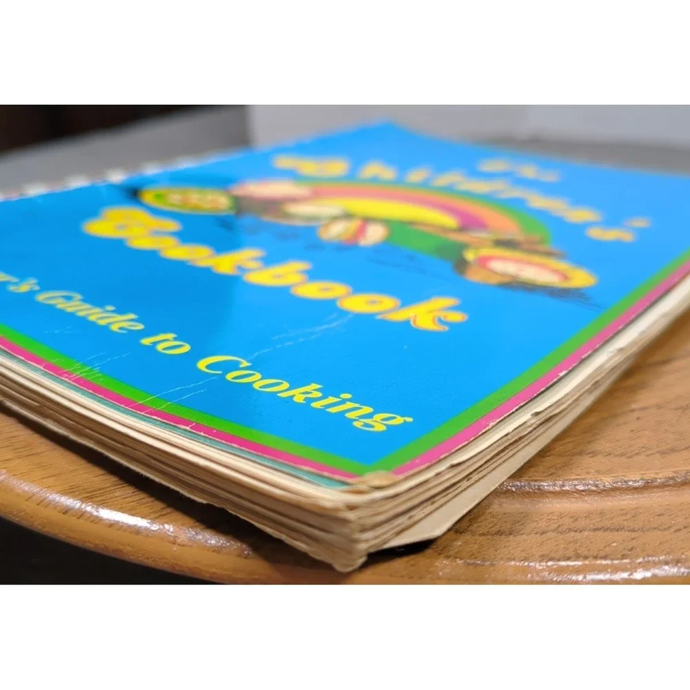 VTG 1980 The Children's‎ Cookbook A Beginner's Guide To Cooking Spiral Bound
